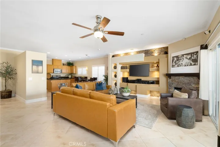 828 Mira Grande, Palm Springs, California 92262