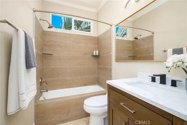 828 Mira Grande, Palm Springs, California 92262