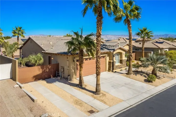 828 Mira Grande, Palm Springs, California 92262