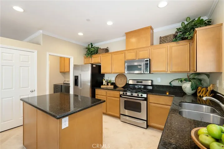 828 Mira Grande, Palm Springs, California 92262