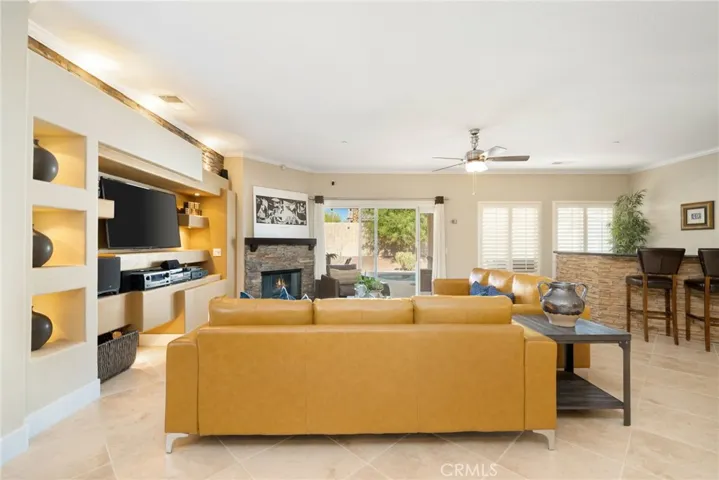 828 Mira Grande, Palm Springs, California 92262