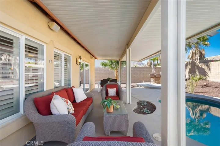 828 Mira Grande, Palm Springs, California 92262