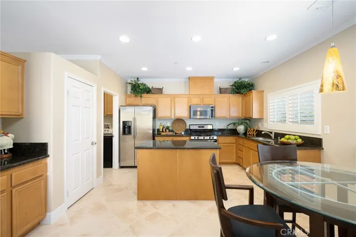 828 Mira Grande, Palm Springs, California 92262