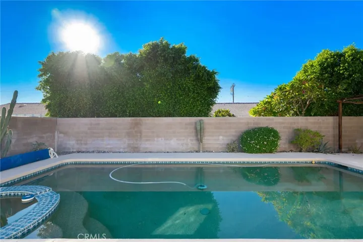 43685 Warner Trail, Palm Desert, California 92211