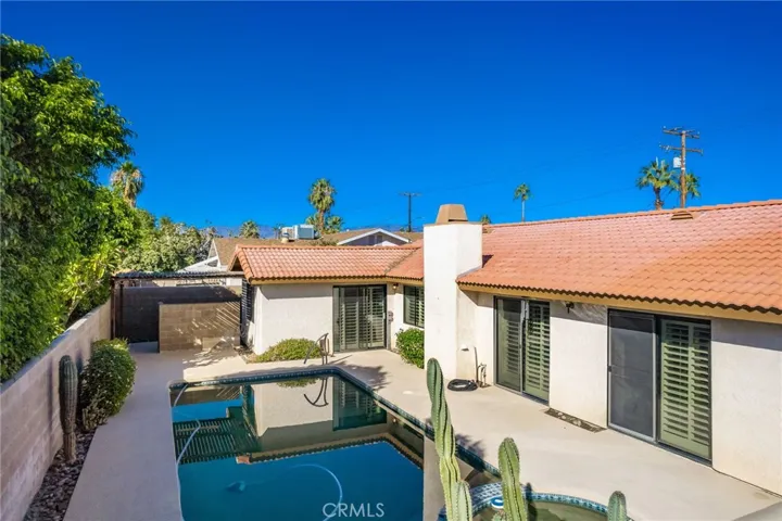43685 Warner Trail, Palm Desert, California 92211