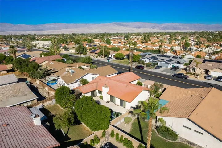 43685 Warner Trail, Palm Desert, California 92211