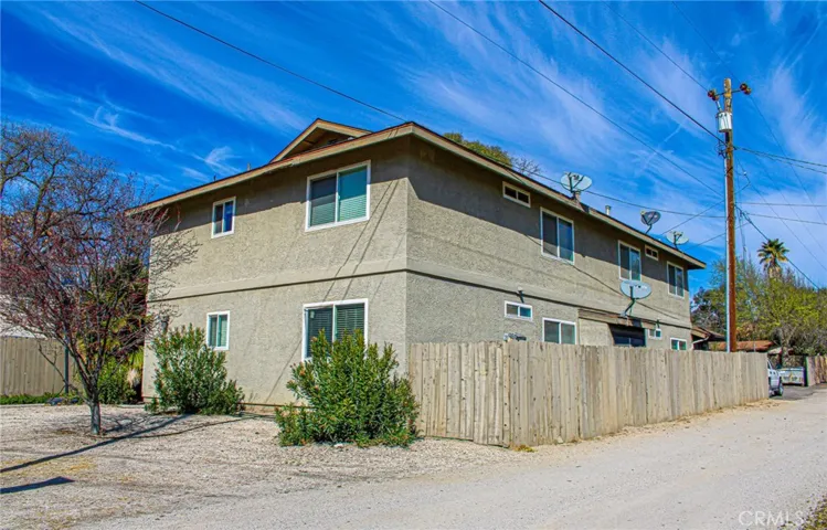 1021 19th Street, Paso Robles, California 93446