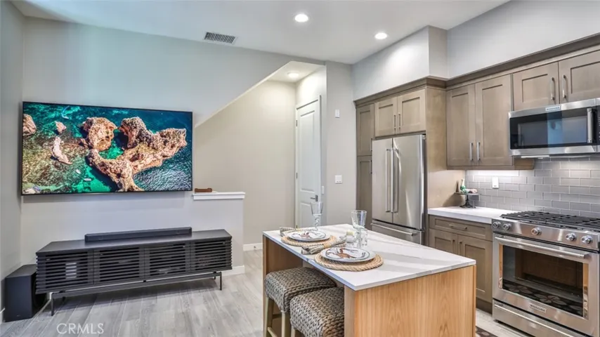 876 Doheny Way, Dana Point, California 92629