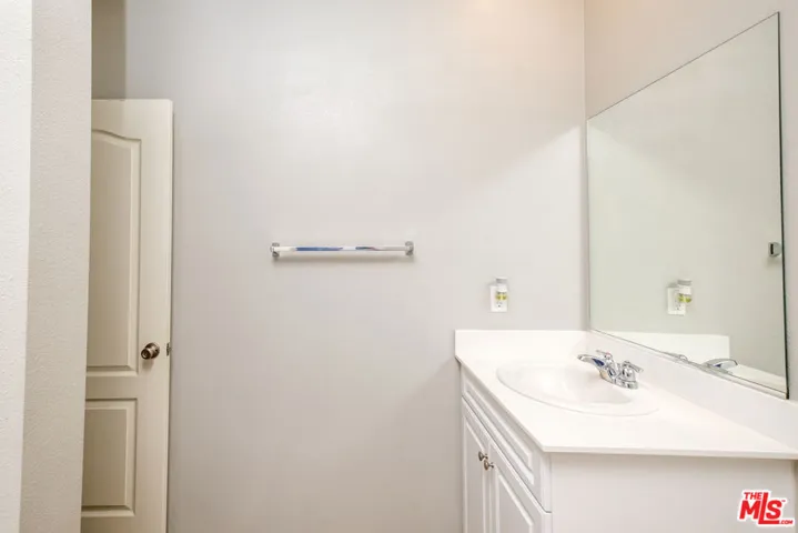 14476 Chumash Place, Victorville, California 92394
