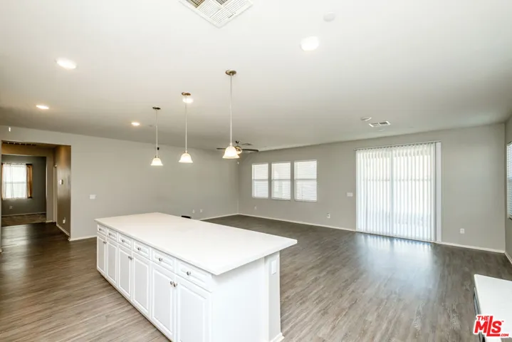 14476 Chumash Place, Victorville, California 92394