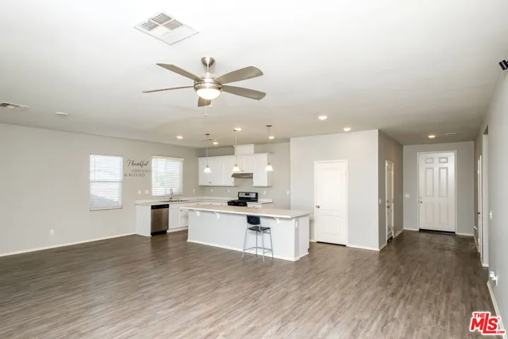 14476 Chumash Place, Victorville, California 92394