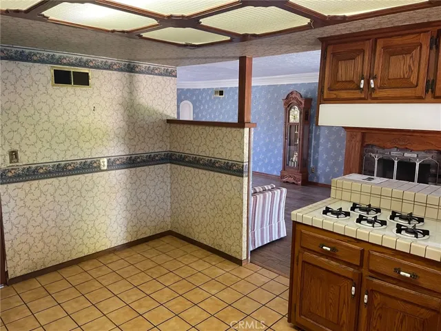 1388 S Farrell Drive, Palm Springs, California 92264