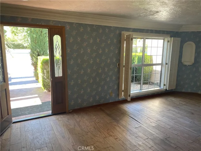 Front entry room