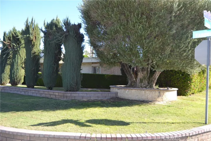 Corner lot