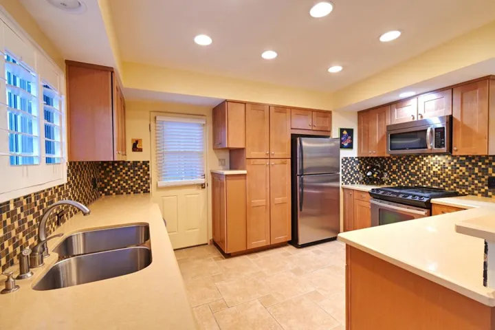 Kitchen 1 DB15 LR