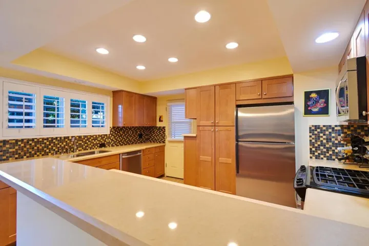 Kitchen Bartop USE 1 DB15 LR