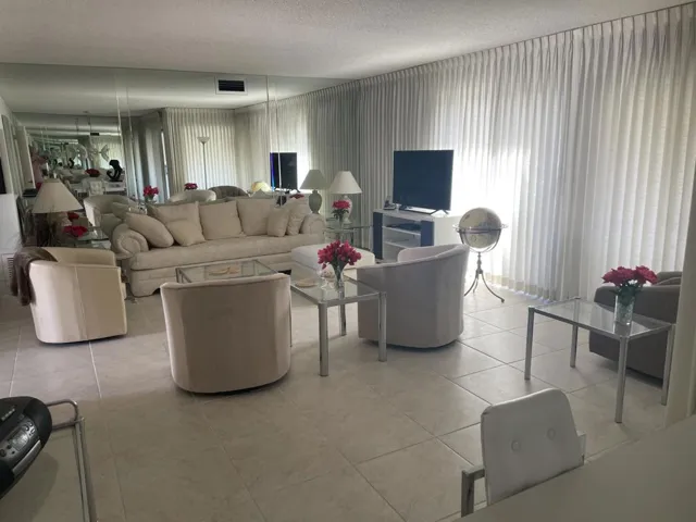 4447A731-5241-4746-9CC8-D3635537A9B5