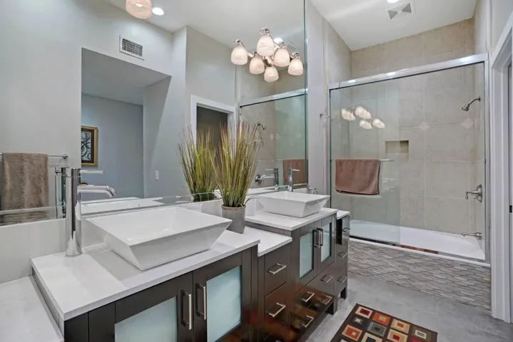 M BATH