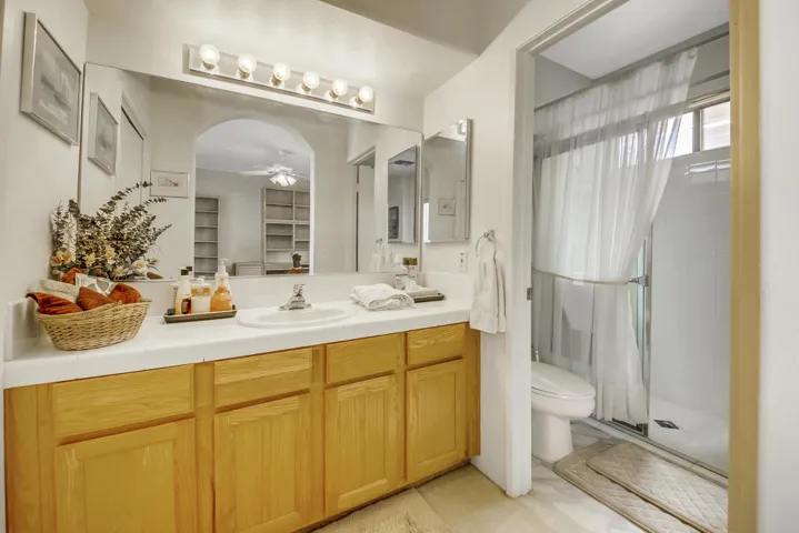 37 CASITA FULL SIZE