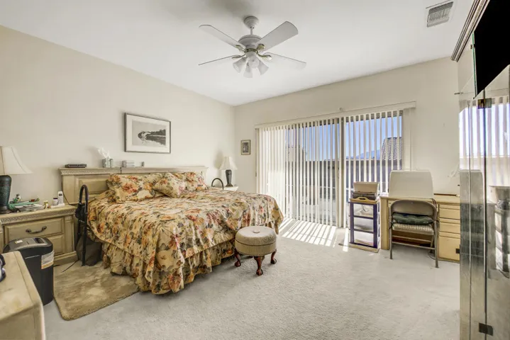22 MASTER BED FULL SIZE