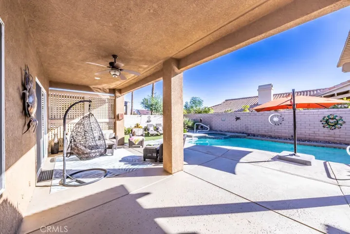 16 Hillcrest Drive, Palm Desert, California 92260
