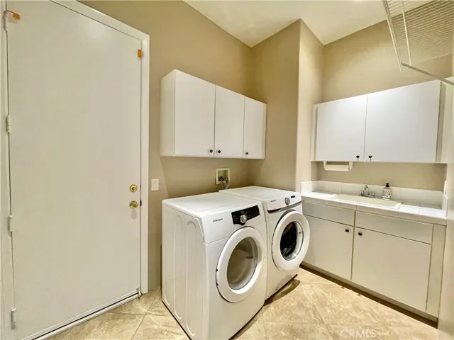 Indoor Laundry Room