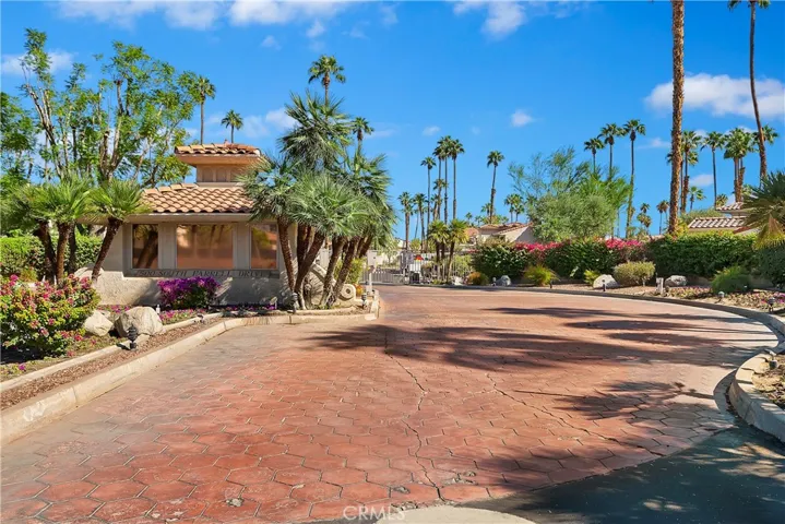 500 S Farrell Drive D30, Palm Springs, California 92264