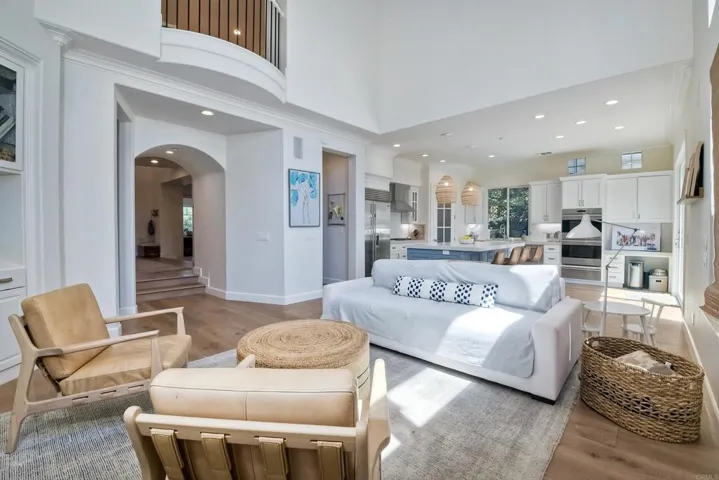 1475 Heritage Lane, Encinitas, California 92024