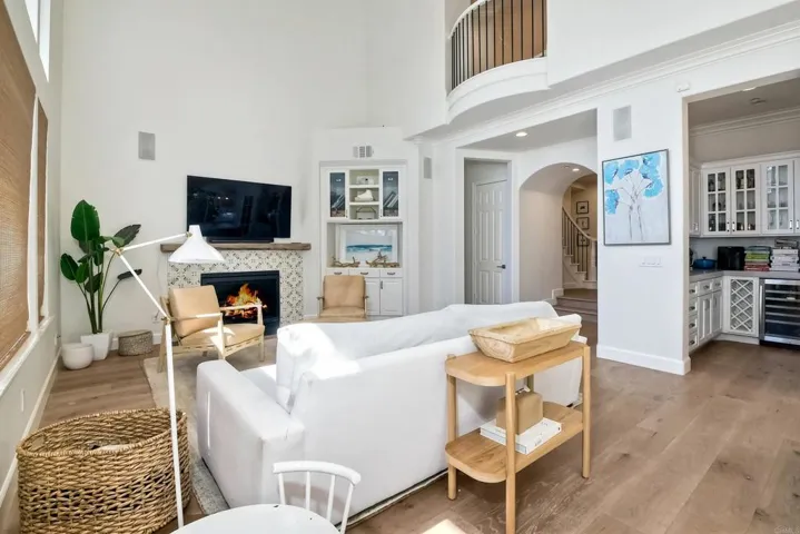 1475 Heritage Lane, Encinitas, California 92024