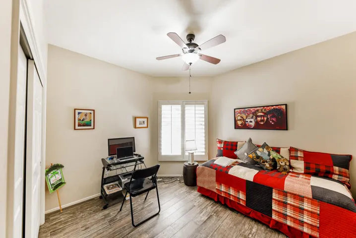 78322 Yucca Blossom Dr-18