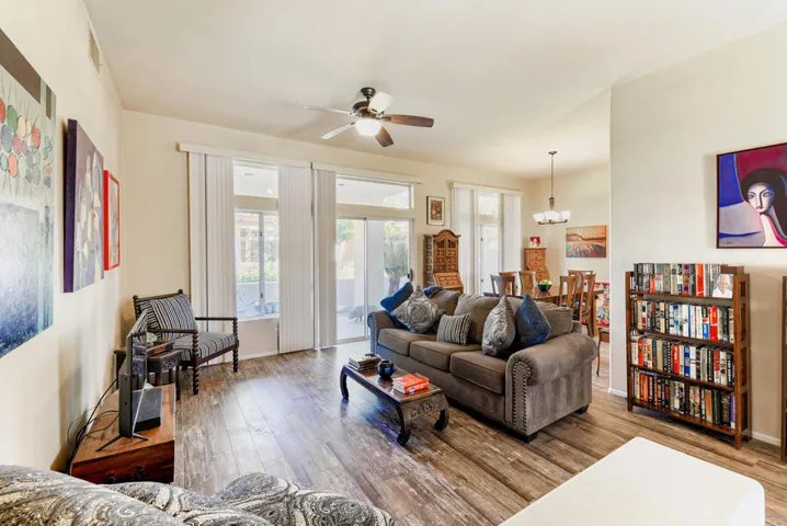78322 Yucca Blossom Dr-4