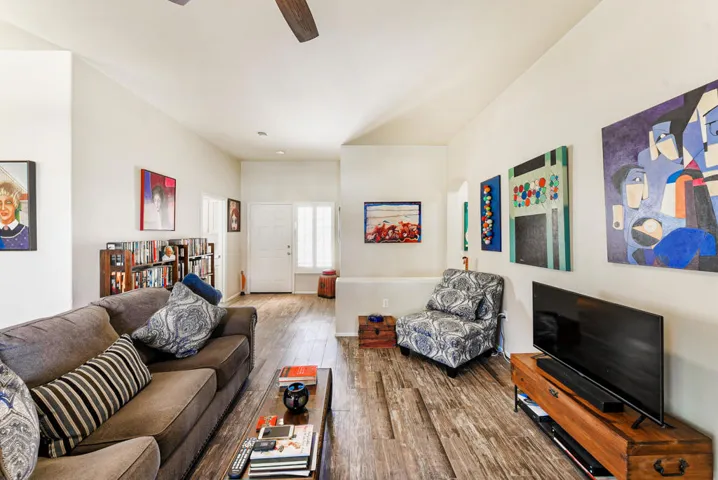 78322 Yucca Blossom Dr-8