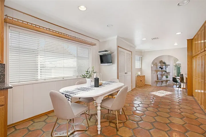 3175 Josie Avenue, Long Beach, California 90808