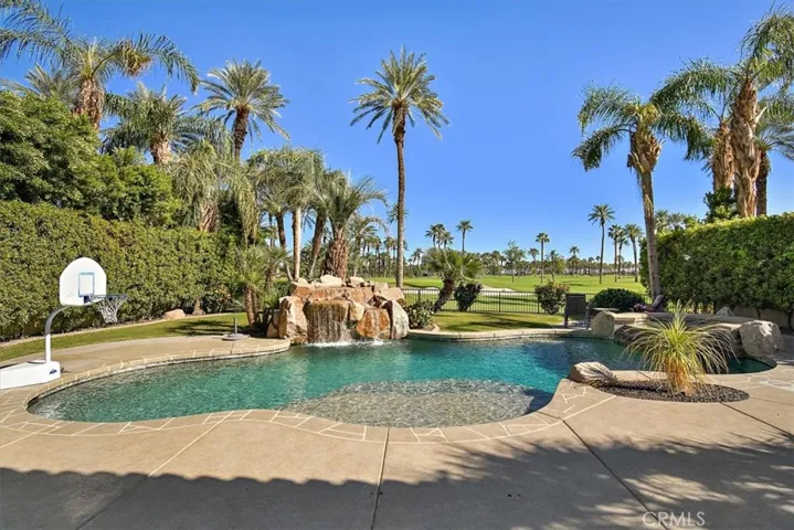 56108 Palms Drive, La Quinta, California 92253