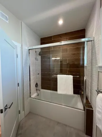 1667 San Carlos 302, San Carlos, California 94070