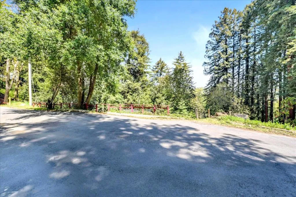 21578 Alma Court, Los Gatos, California 95033 home-pic-4