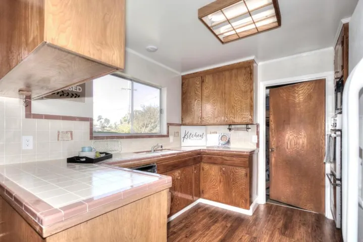 901 Crestview Drive, Millbrae, California 94030