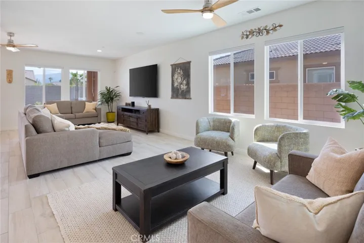 74125 Imperial Court E, Palm Desert, California 92211