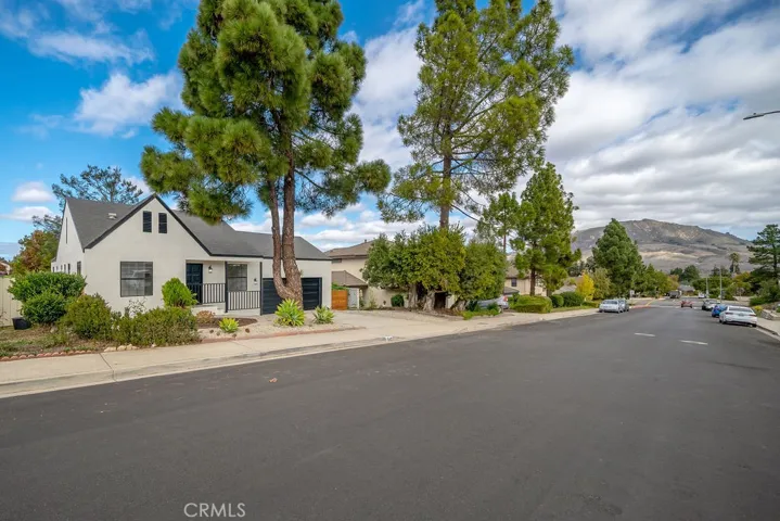 1540 Descanso Street, San Luis Obispo, California 93405