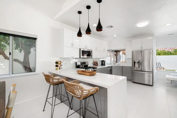 17-web-or-mls-NMWestbrook_2022_017