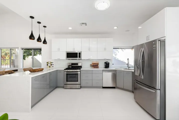 20-web-or-mls-NMWestbrook_2022_020