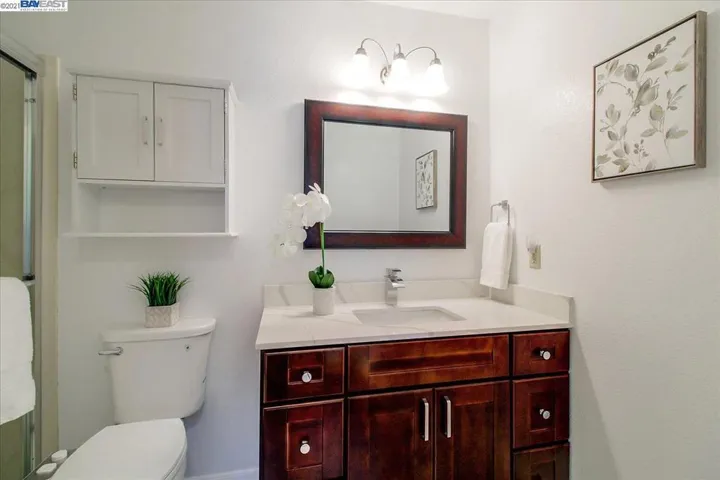 2067 Fostoria Cir., Danville, California 94526-5560