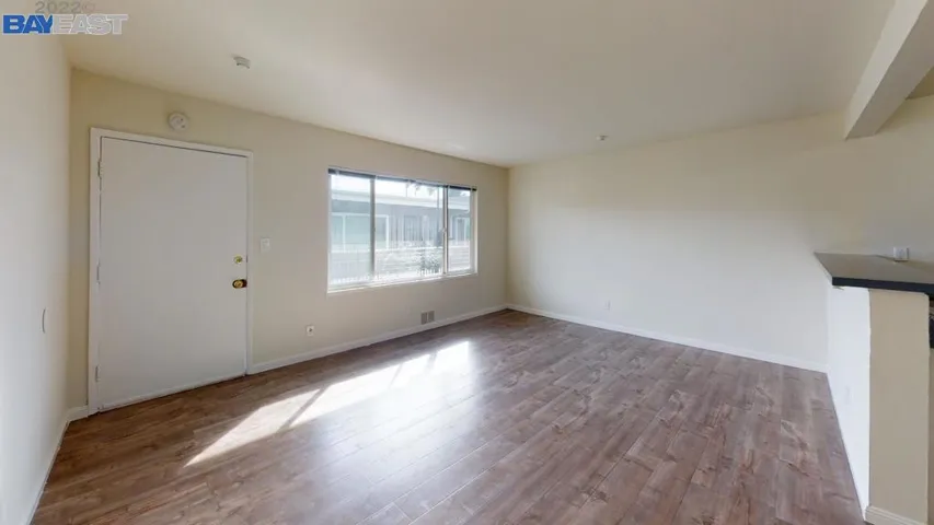 5549 Foothill Blvd, Oakland, California 94605