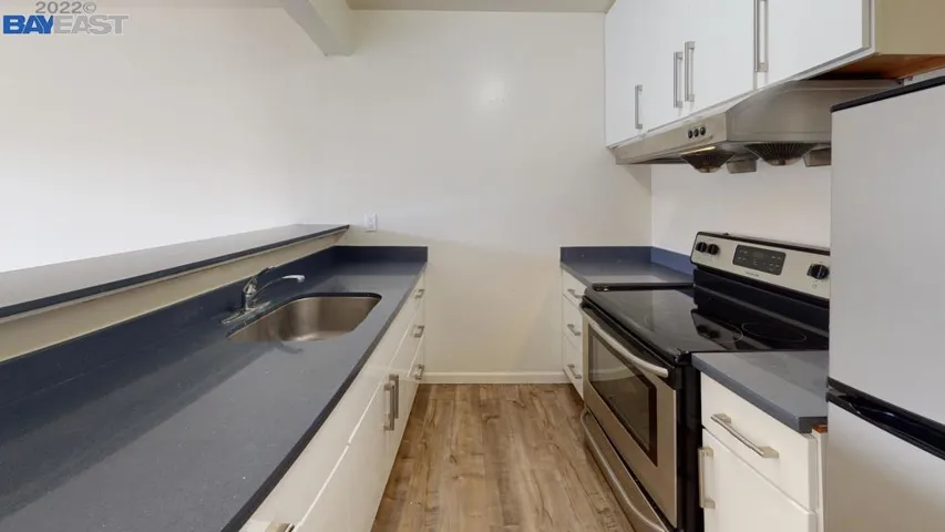 5549 Foothill Blvd, Oakland, California 94605