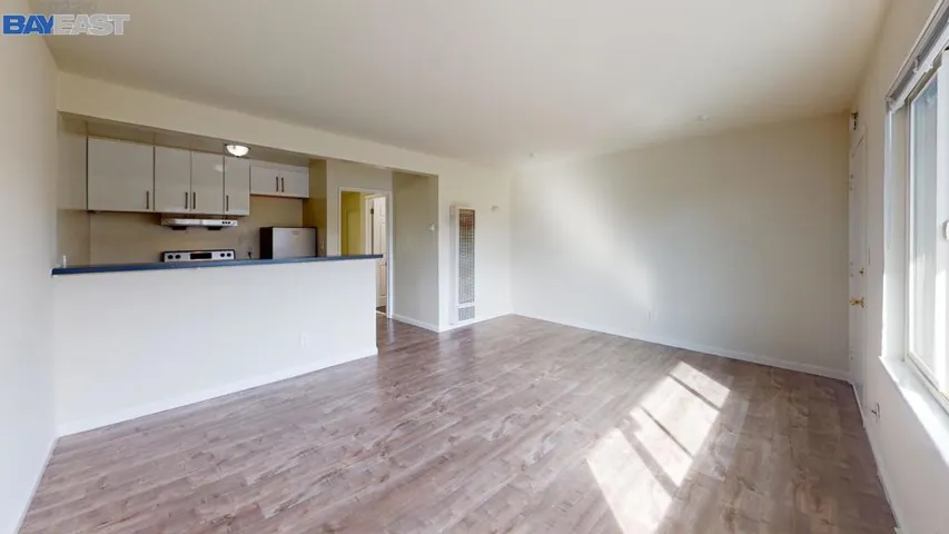 5549 Foothill Blvd, Oakland, California 94605