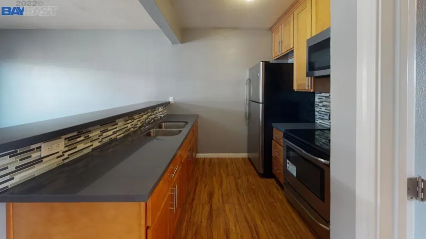 5549 Foothill Blvd, Oakland, California 94605