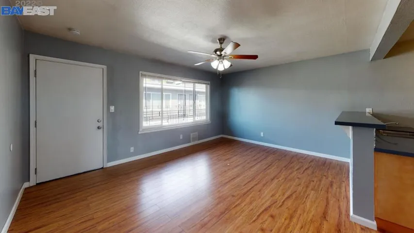 5549 Foothill Blvd, Oakland, California 94605