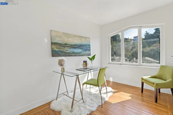 716 Mandana Blvd, Oakland, California 94610