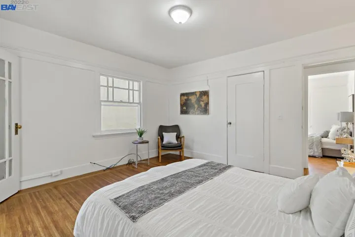 716 Mandana Blvd, Oakland, California 94610