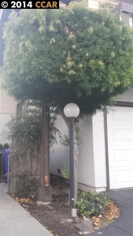 2569 El Portal Dr B, San Pablo, California 94806-3303